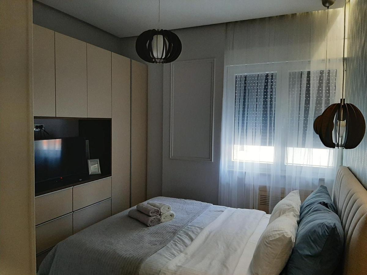Stefan Lux Apartment Bijeljina Exteriör bild