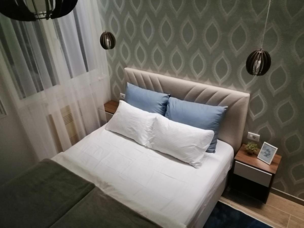 Stefan Lux Apartment Bijeljina Exteriör bild