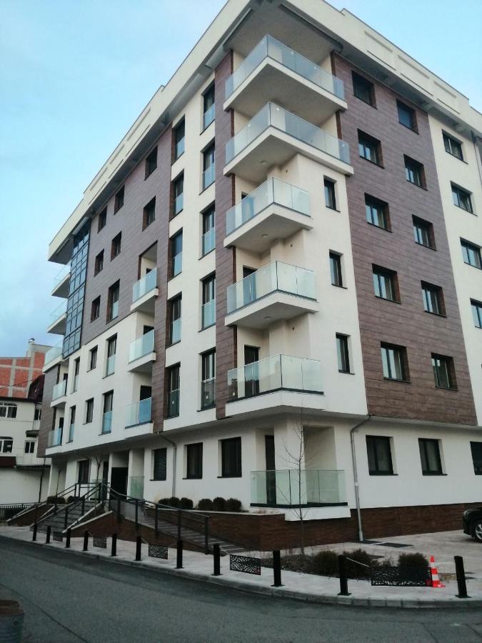 Stefan Lux Apartment Bijeljina Exteriör bild